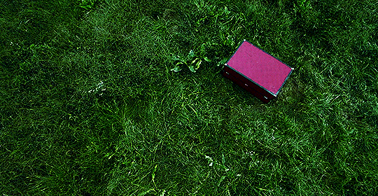 Oldboy 올드보이 (2003) dir. Park Chan Wook sortir de sa valise debout