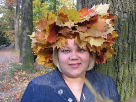 coiffure de feuilles soudain c'était l'automne