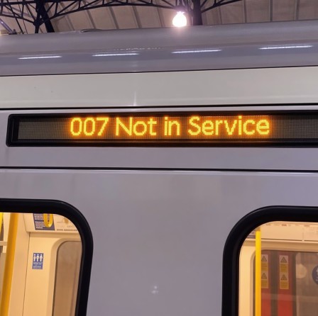 James Bond, 007, UK train hors service en grève