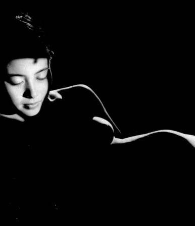 Kasuji Fukuda, Coquille de lumière, 1949 lever de soleil sur femme nue