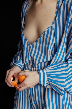 Kate Sweeney bleu comme une orange