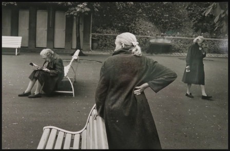 Martine Franck Maison de Nanterre 1978 les vieilles