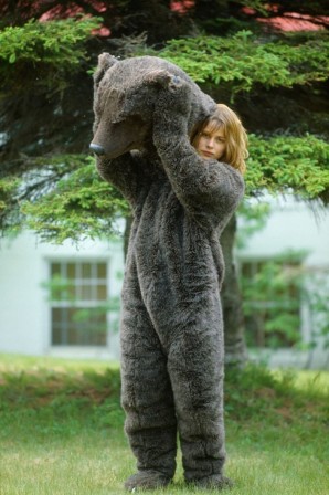 Nastassja Kinski costume d'ours l'homme qui a vu l'homme qui a vu Nastassja Kinski