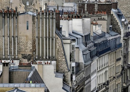 Paris Rooftops, Photo by Michael Wolf, 2014 cheminées père Noël les grandes orgues parisienne