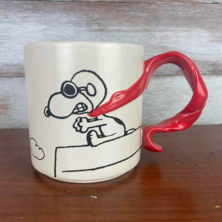 mug snoopy écharpe rouge et voiture